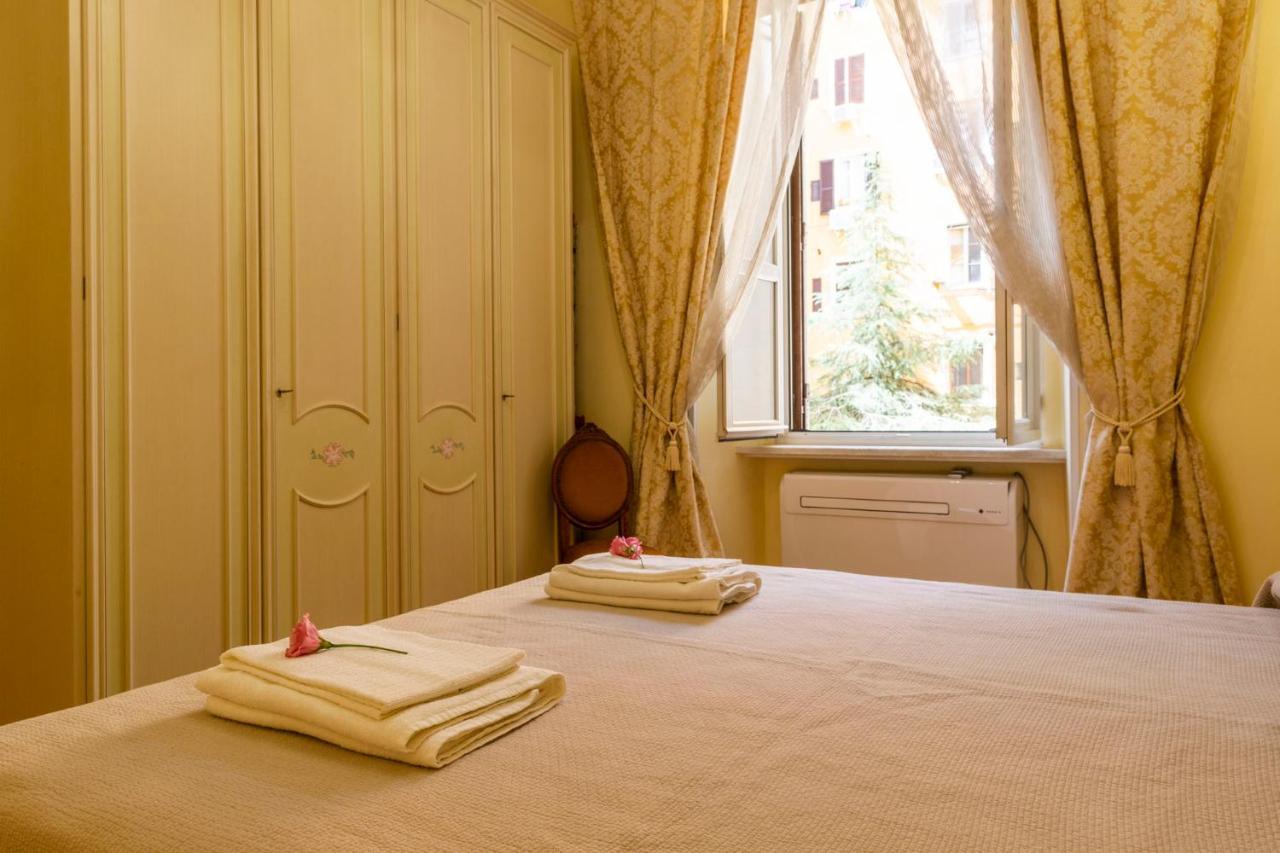 Rome Lucia Apartment Luaran gambar